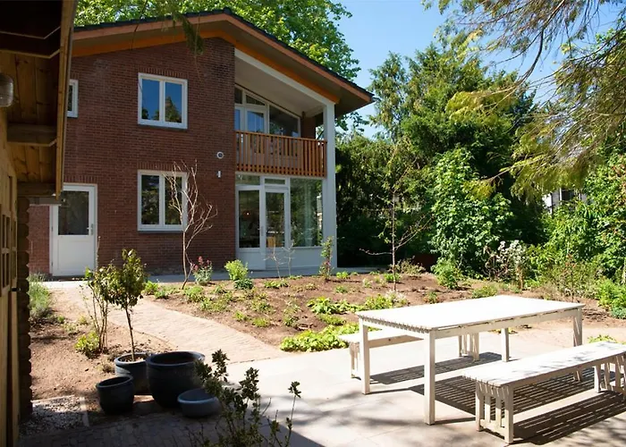 Vakantiehuis Le Platane - In Natuurgebied Nabij Nijmegen